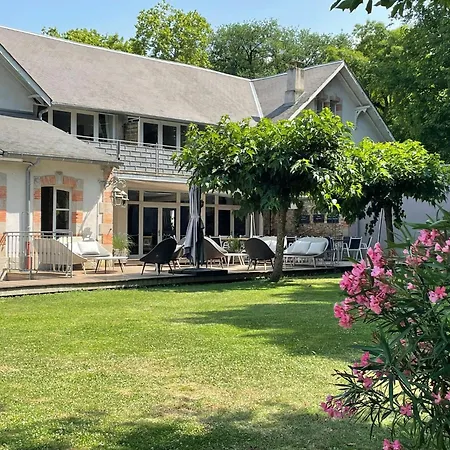 Old Reborn As An Elegant Getaway With Pool * Garrevaques